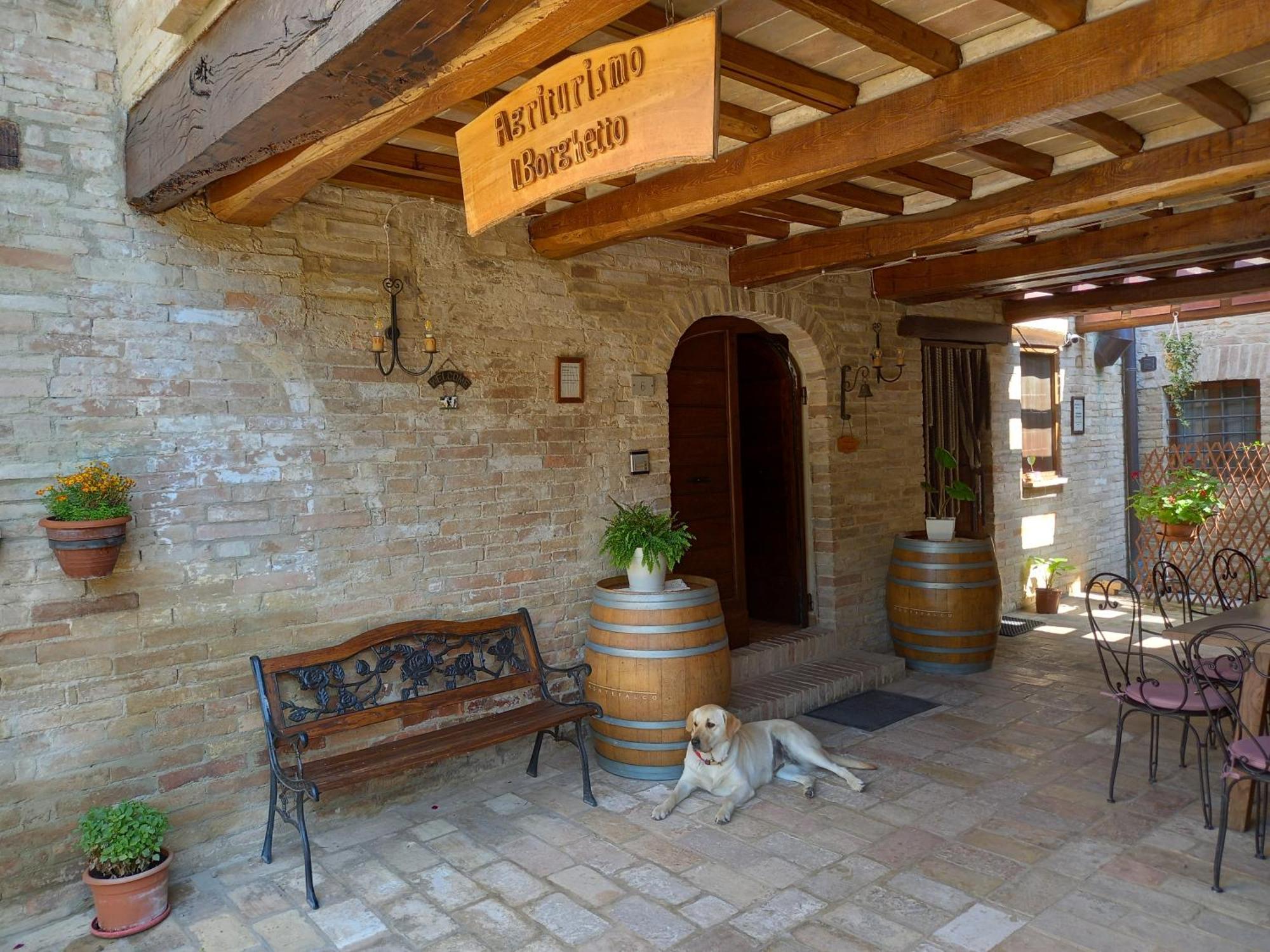 Agriturismo Il Borghetto مونتيفالكو المظهر الخارجي الصورة