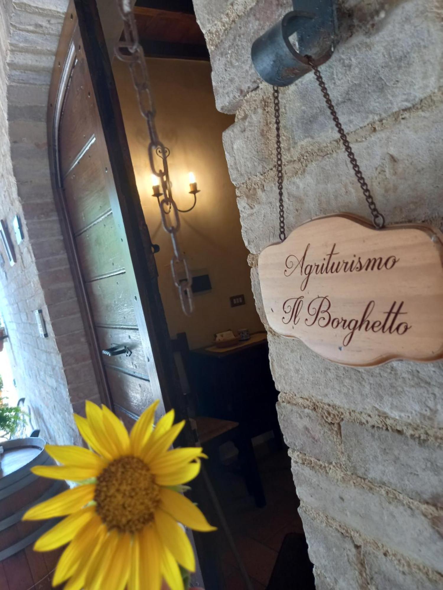 Agriturismo Il Borghetto مونتيفالكو المظهر الخارجي الصورة